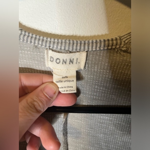 Gray Donni cardigan sweater OSFA - Picture 4 of 5